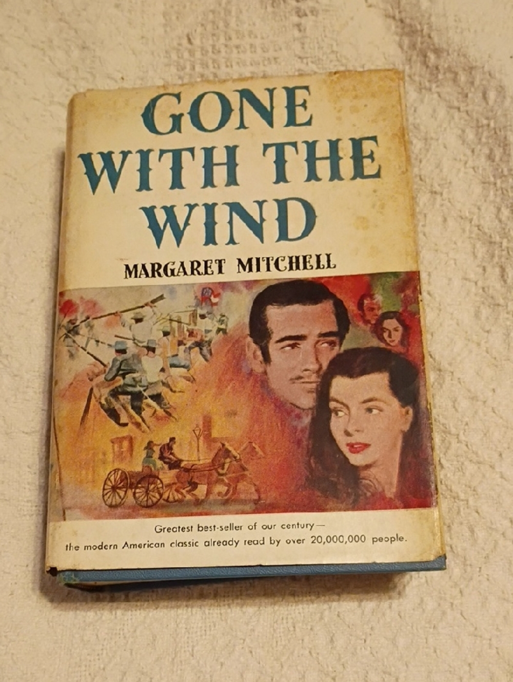 Gone With The Wind by Margaret Mitchell - Vintage Hardcover (Blue/Tan)